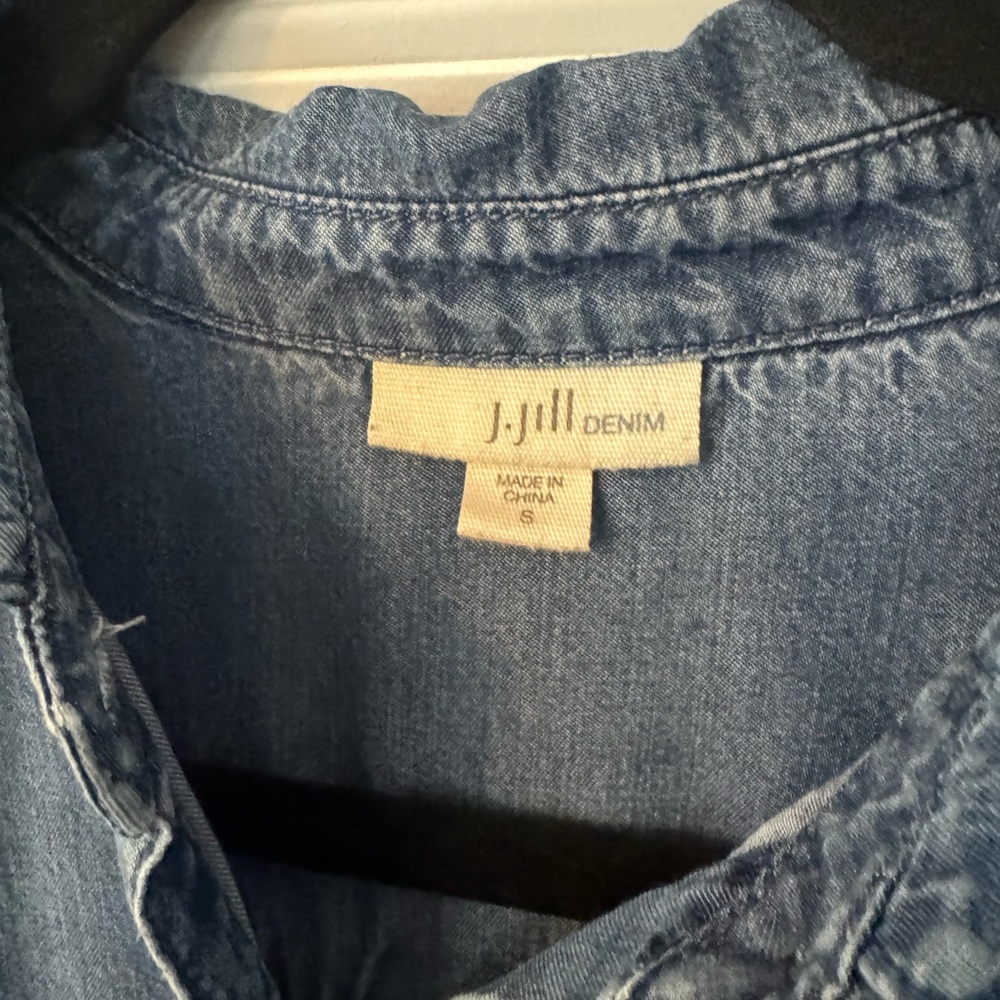 J. Jill Blue Denim Tunic Top - Picture 6 of 7